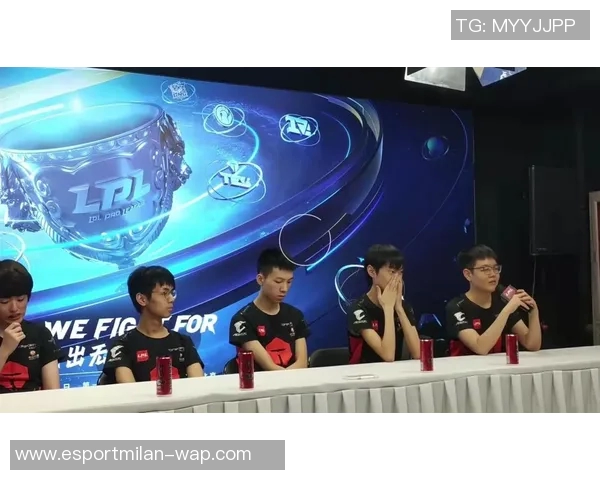 电竞比分DOTA2专题分析TES战队在比赛中的耐力表现与策略探讨